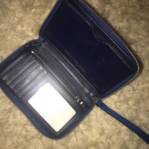 Marc Jacobs Zip Around Wallet!